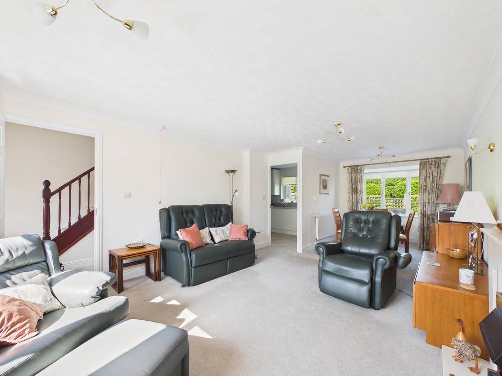 2 bedroom House for sale in Alveston, Bristol, South Gloucestershire