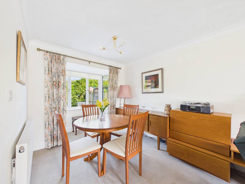 2 bedroom House for sale in Alveston, Bristol, South Gloucestershire