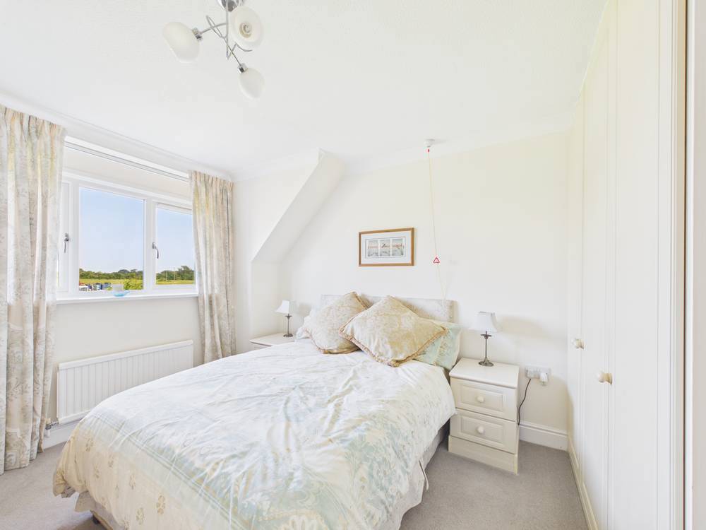 2 bedroom House for sale in Alveston, Bristol, South Gloucestershire