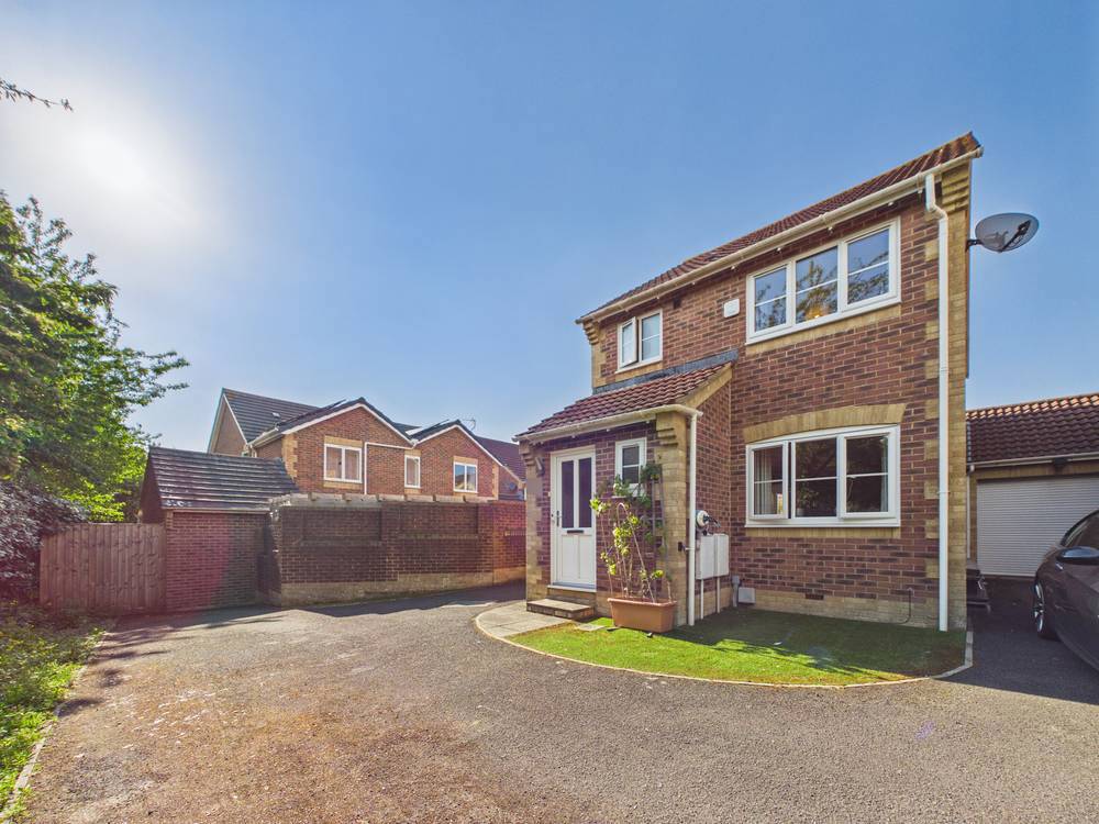 3 bedroom House for sale in Stoke Gifford, Bristol, Gloucestershire