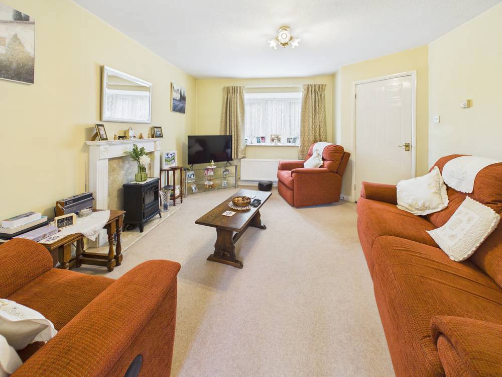 3 bedroom House for sale in Bradley Stoke, Bristol, South Gloucestershire