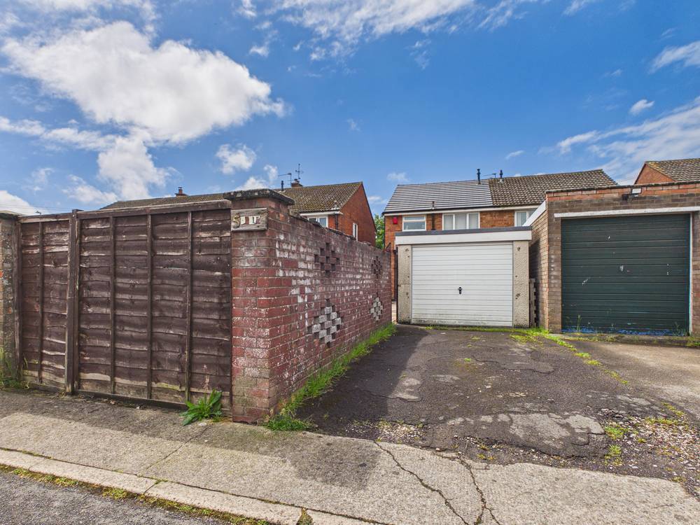 3 bedroom House for sale in Little Stoke, Bristol, South Gloucestershire