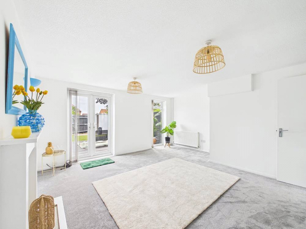 3 bedroom House for sale in Bradley Stoke, Bristol, South Gloucestershire