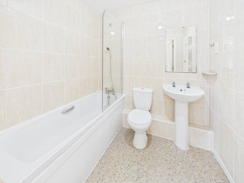 2 bedroom Flat for sale in Bradley Stoke, Bristol, South Gloucestershire