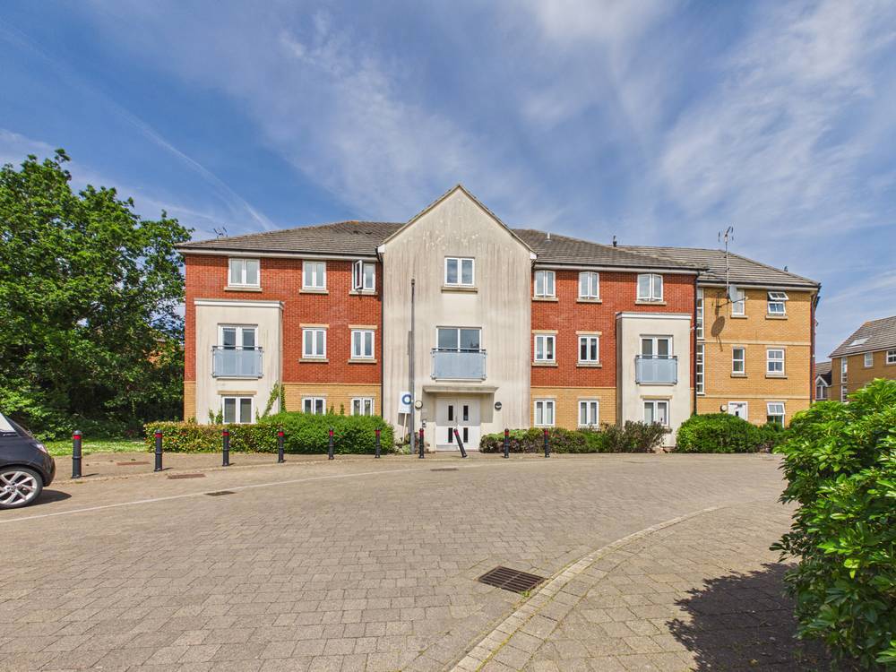 2 bedroom Flat for sale in Bradley Stoke, Bristol, South Gloucestershire