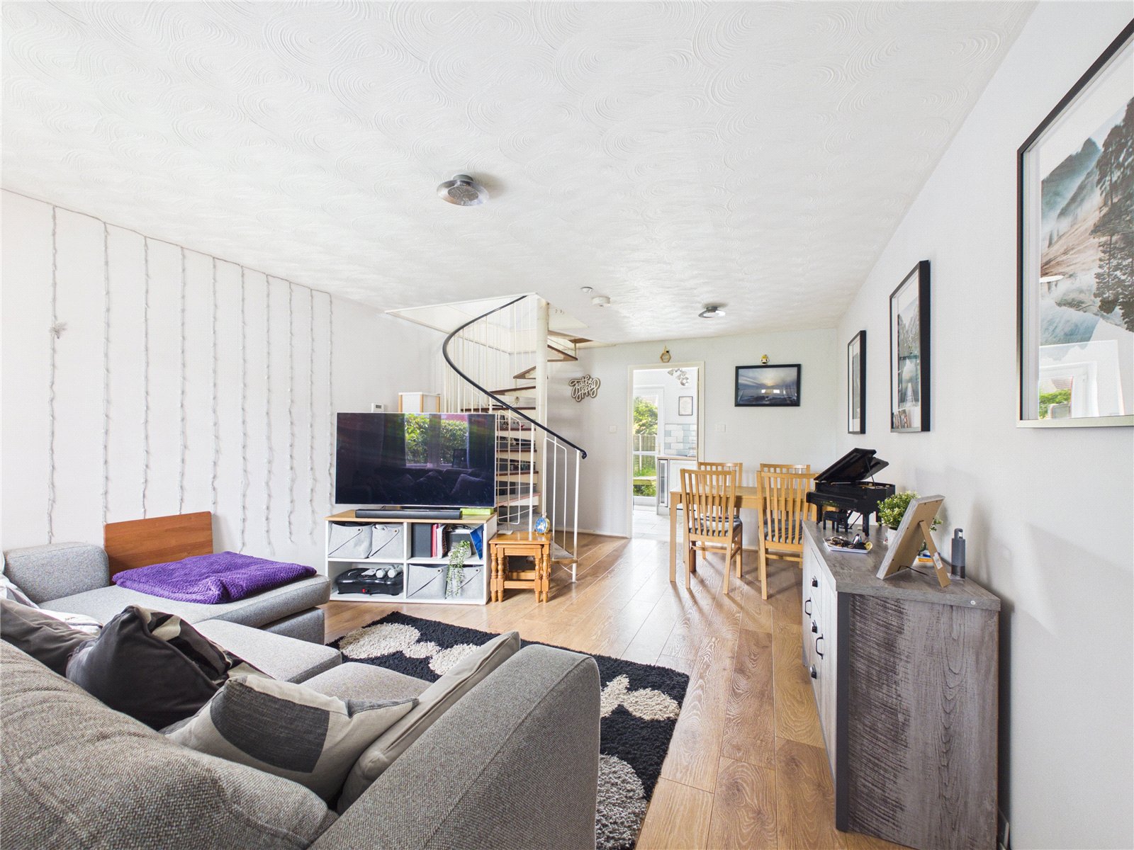 3 bedroom House for sale in Bradley Stoke, Bristol, South Gloucestershire