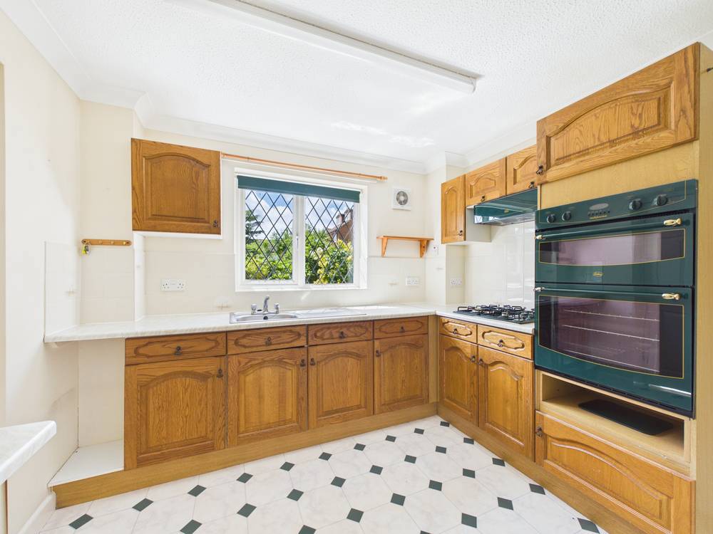 3 bedroom House for sale in Bradley Stoke, Bristol, South Gloucestershire