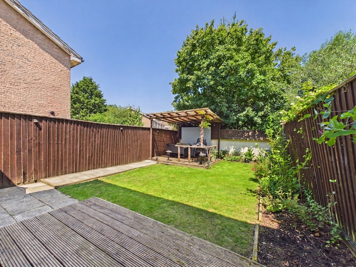 2 bedroom House for sale in Bradley Stoke, Bristol, South Gloucestershire