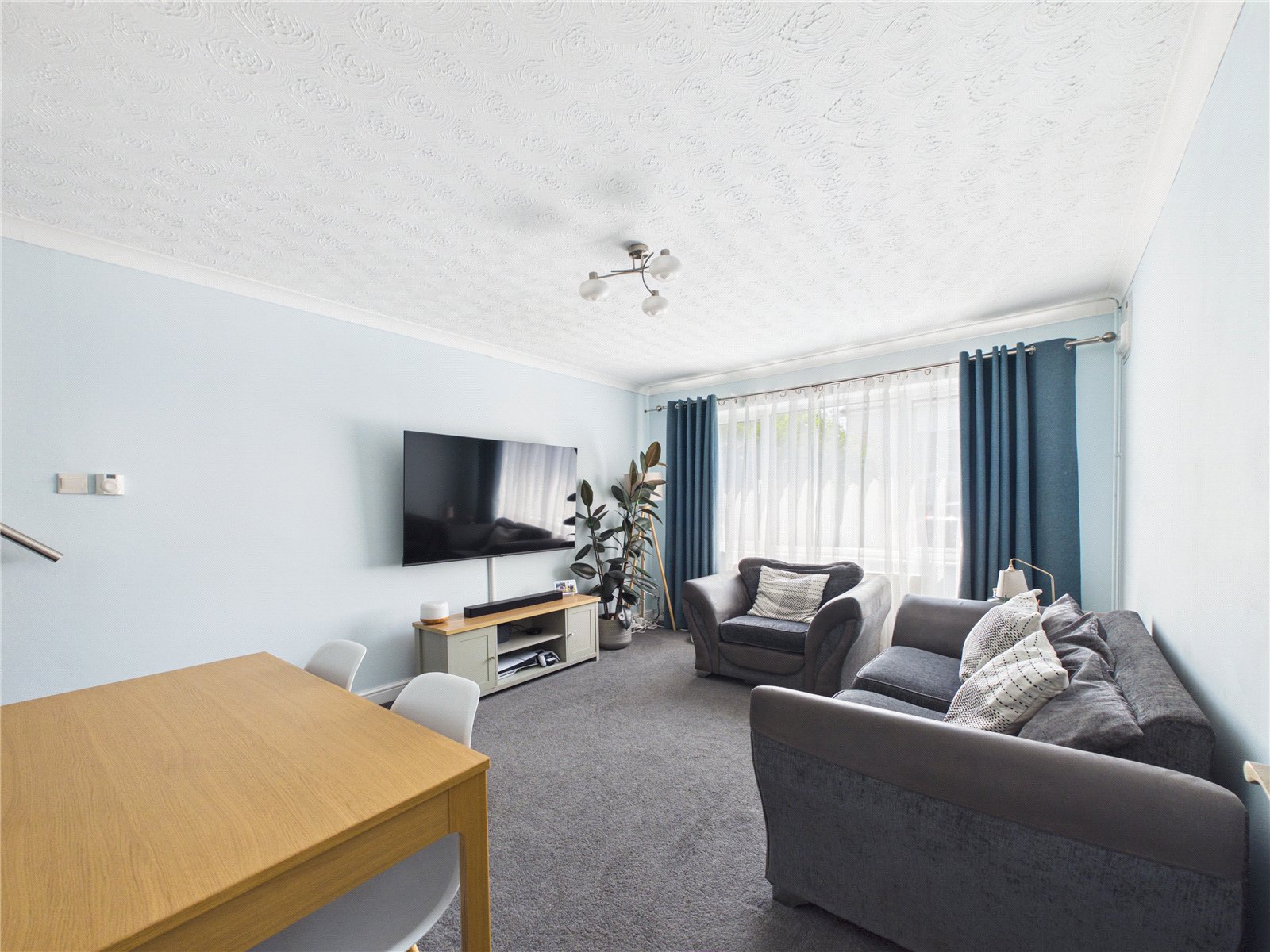 2 bedroom House for sale in Bradley Stoke, Bristol, South Gloucestershire