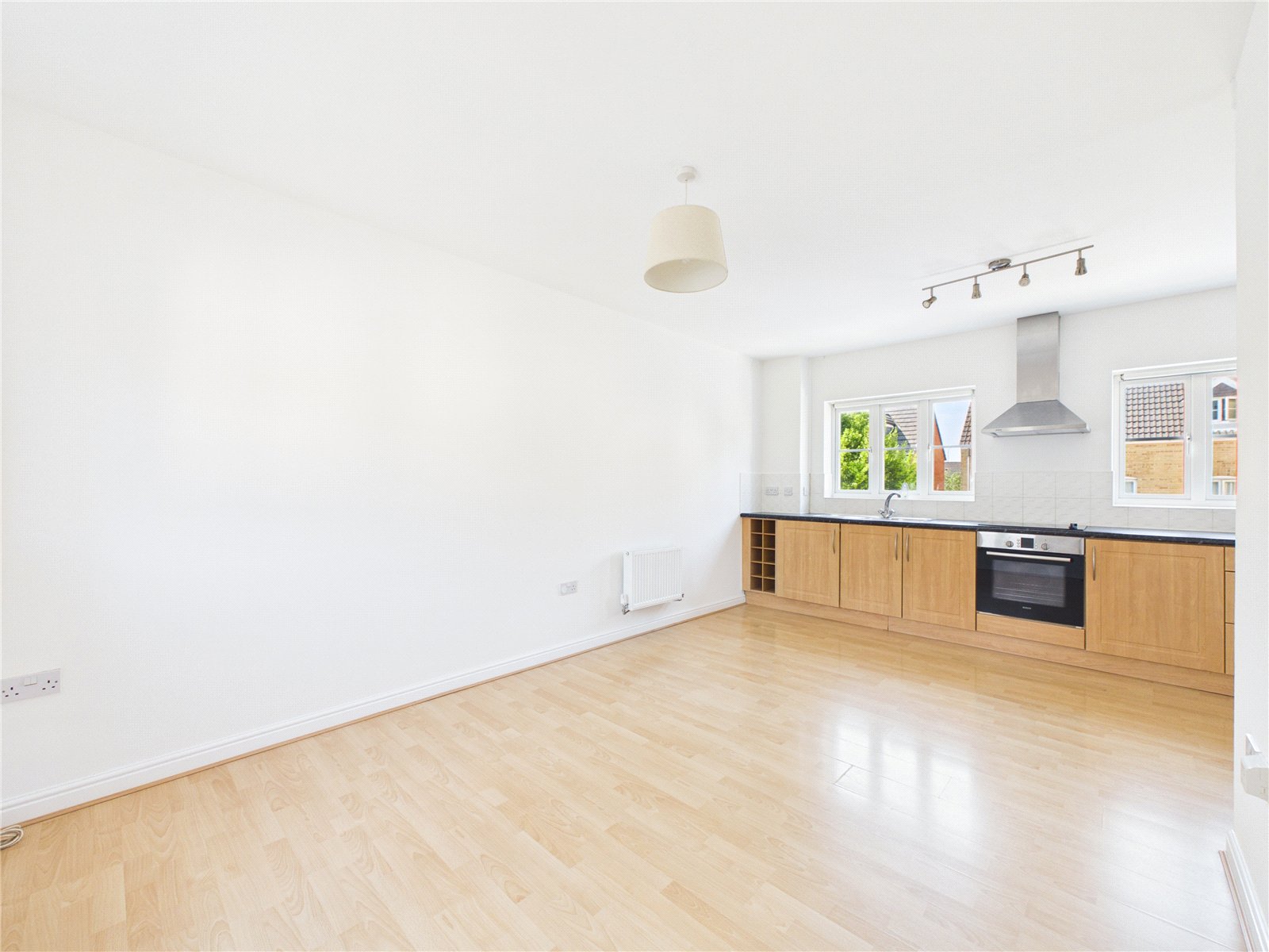 2 bedroom Flat for sale in Bradley Stoke, Bristol