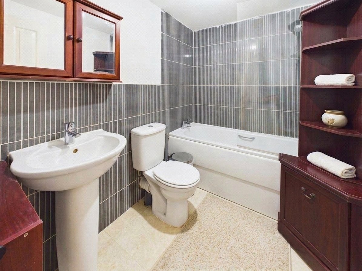 3 bedroom House for sale in Patchway, Bristol, South Gloucestershire