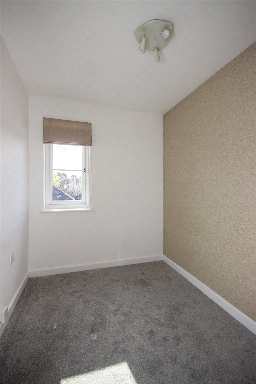 3 bedroom House to let in Bradley Stoke, Bristol