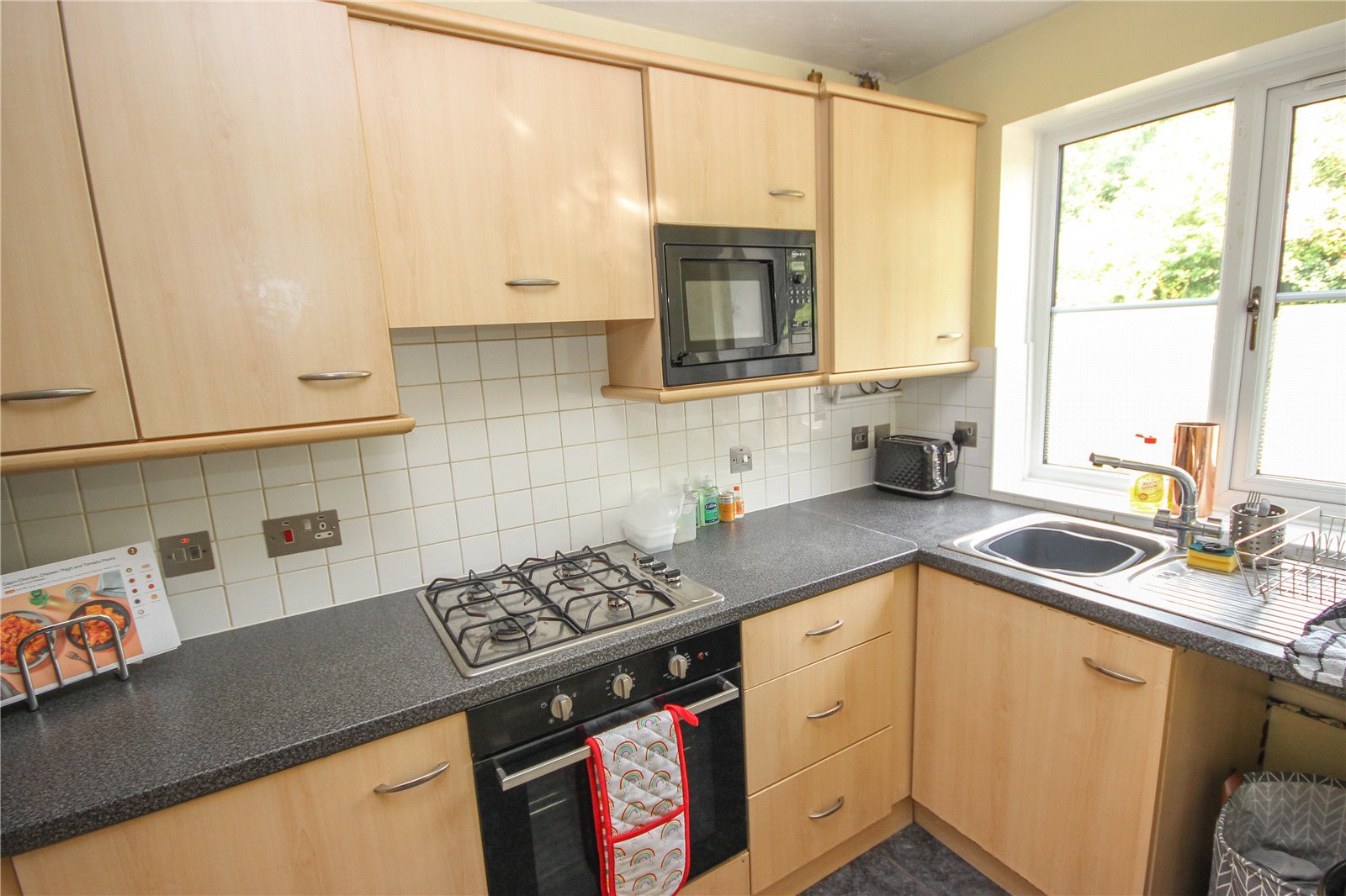 2 bedroom House to let in Stoke Gifford, Bristol