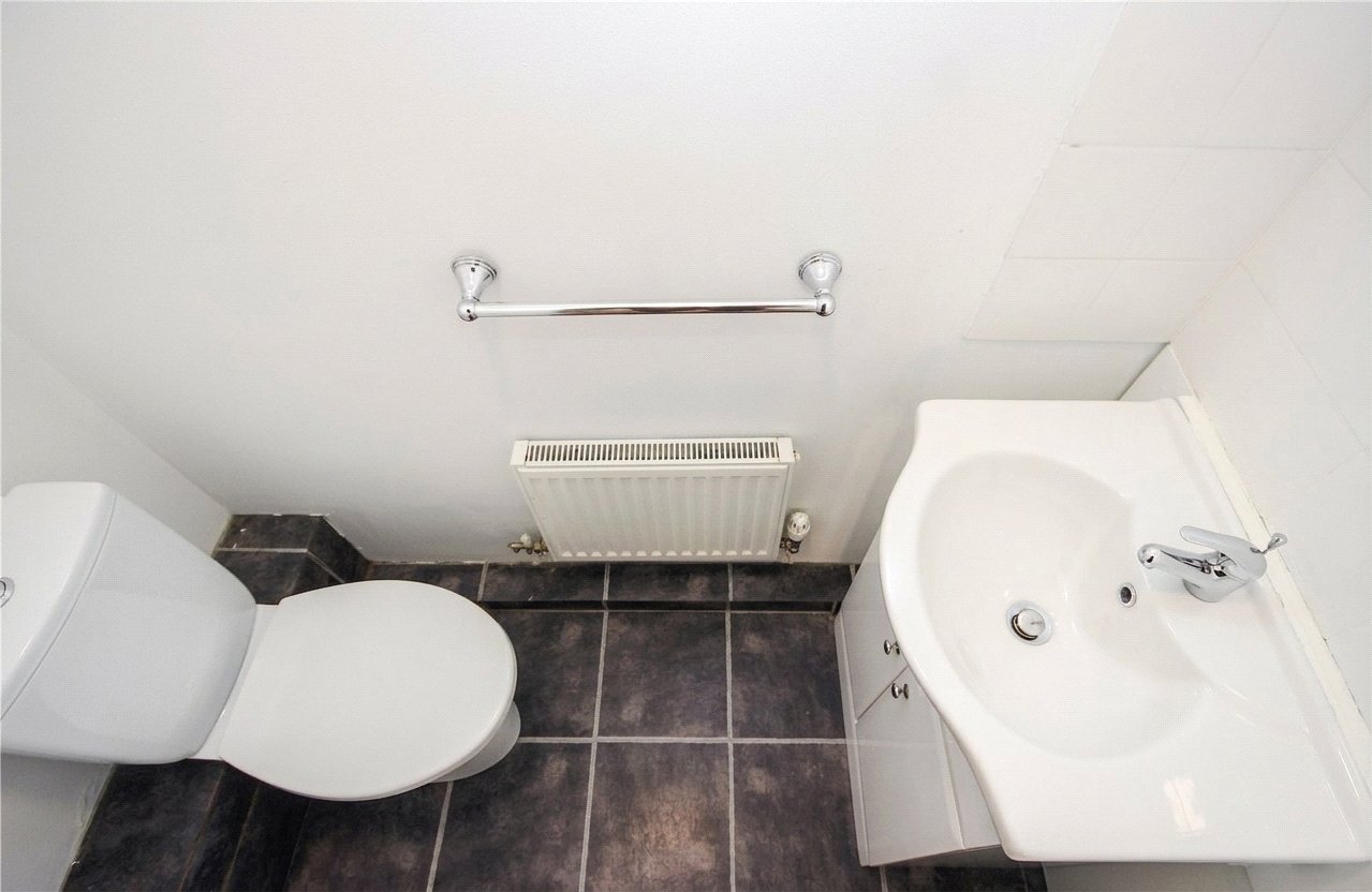 2 bedroom House to let in Bradley Stoke, Bristol