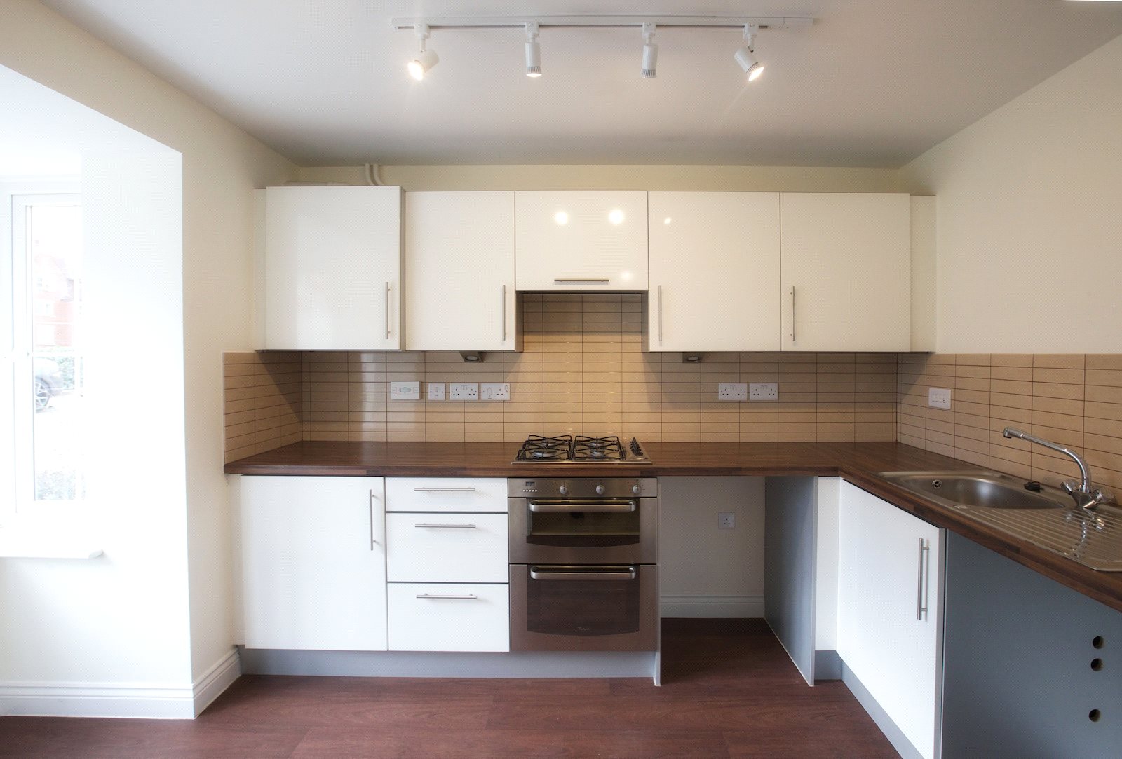 4 bedroom House to let in Hortham Village, Bristol