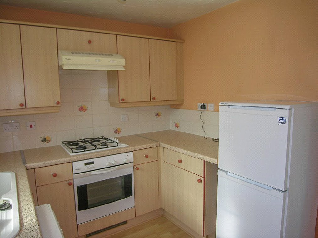 2 bedroom House to let in Bradley Stoke, Bristol