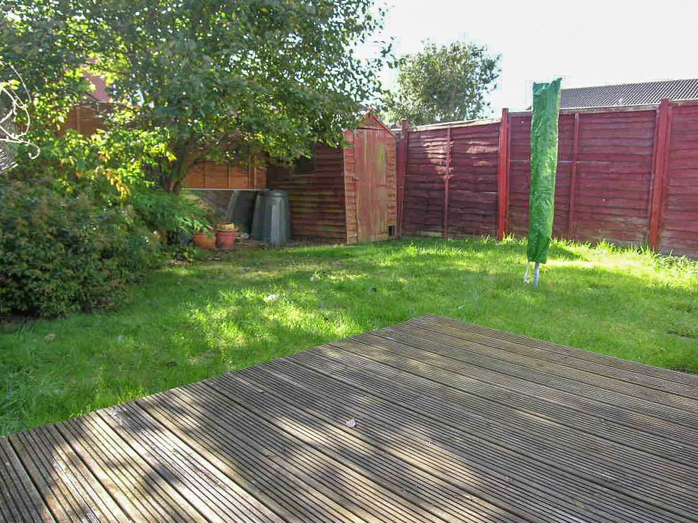 2 bedroom House to let in Bradley Stoke, Bristol