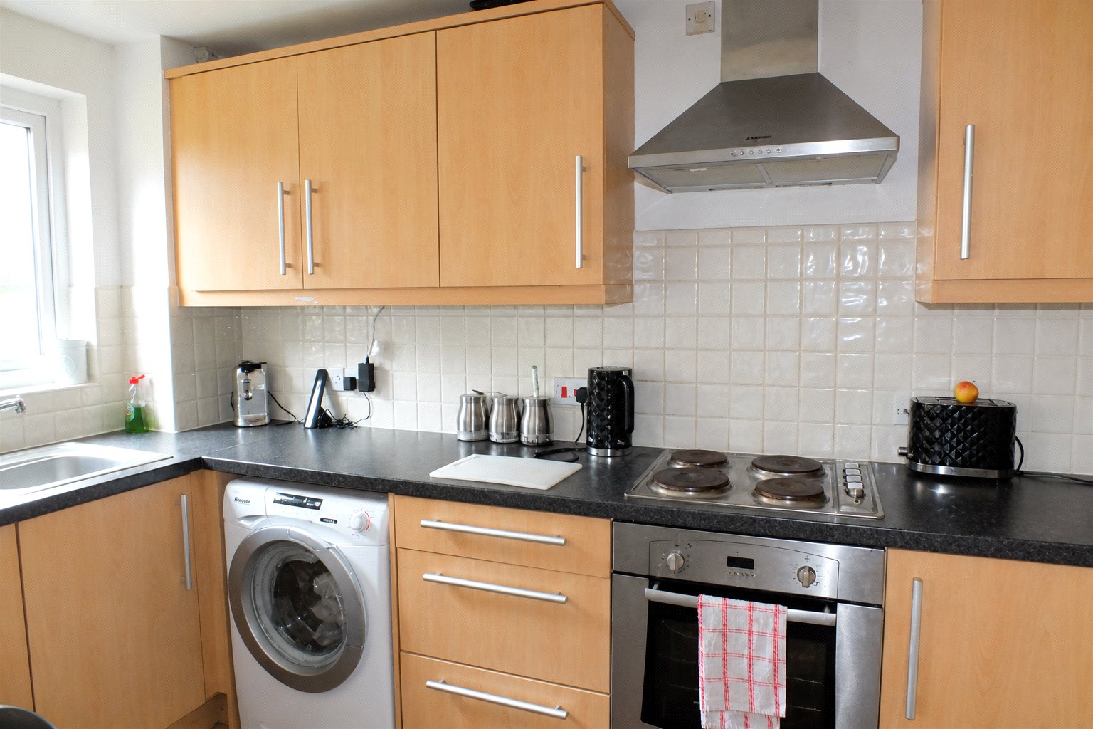 2 bedroom Flat to let in Highbridge Quay, Highbridge, Somerset