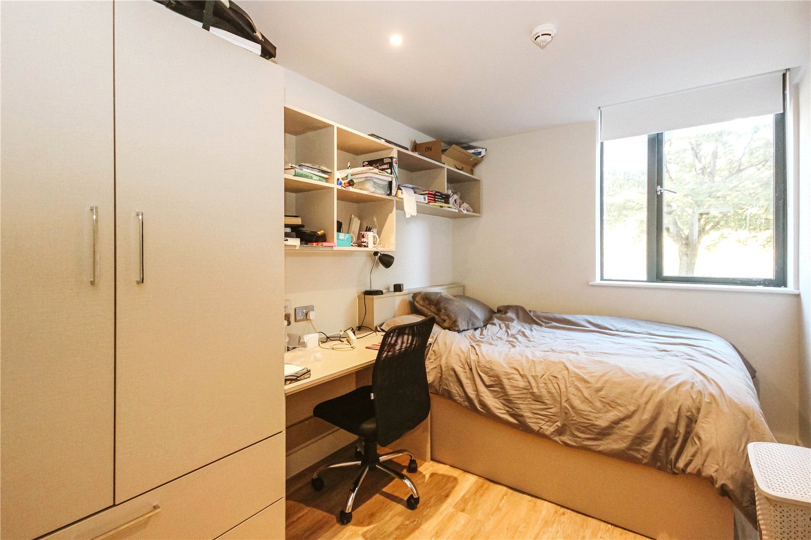 2 bedroom Flat to let in Weston-super-Mare, North Somerset