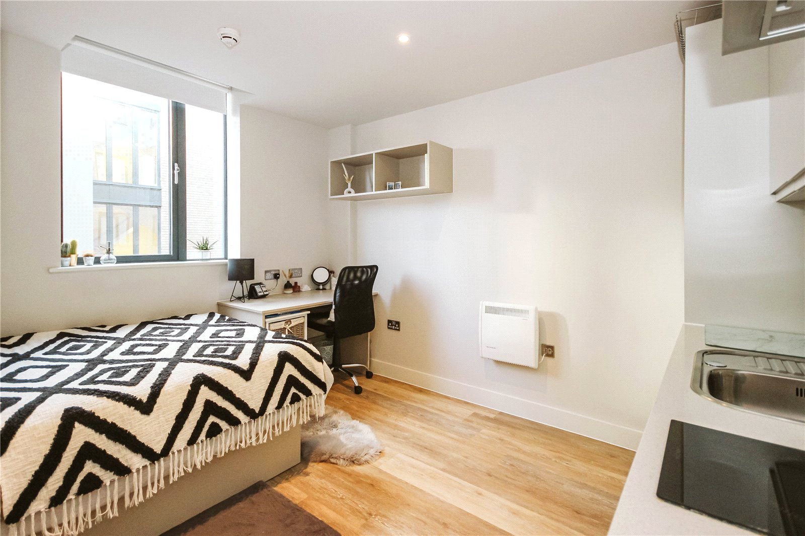 1 bedroom Property to let in Weston-super-Mare, North Somerset