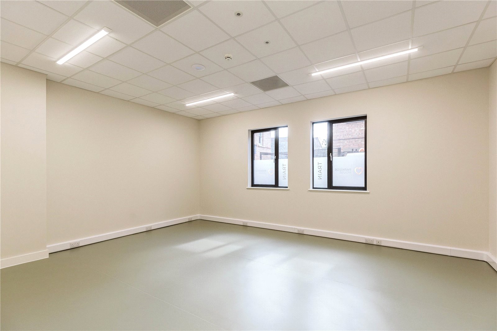 2 bedroom Flat to let in Weston-super-Mare, North Somerset