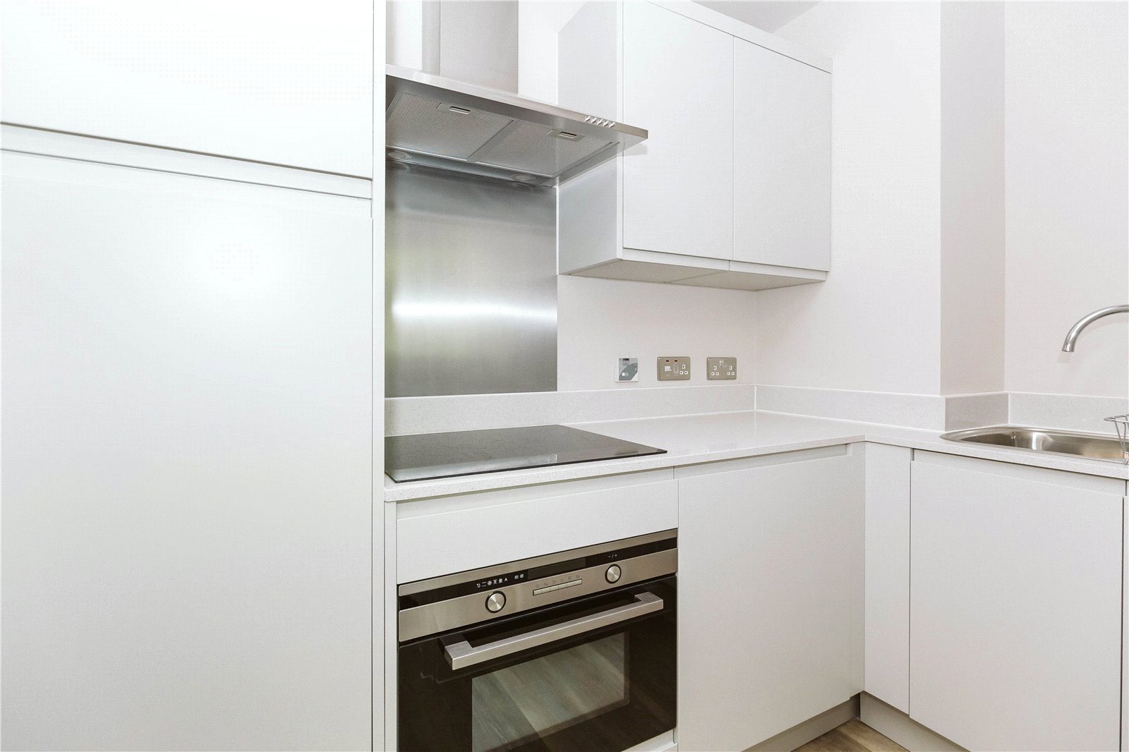 2 bedroom Flat to let in Weston-super-Mare, North Somerset