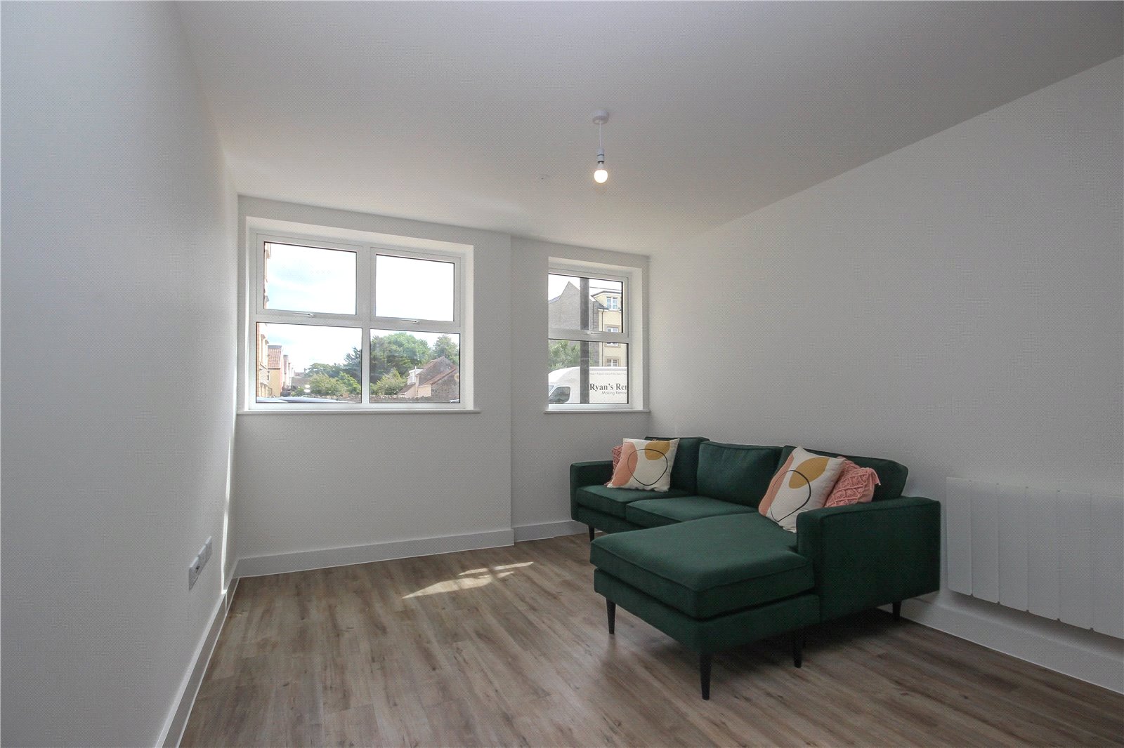 2 bedroom Flat to let in Weston-super-Mare