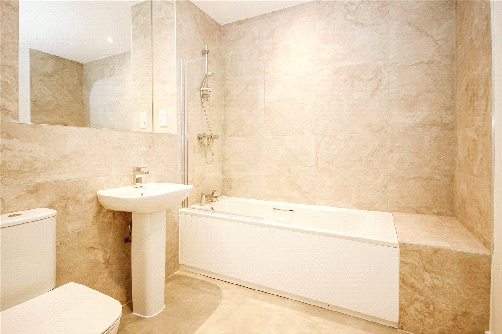 2 bedroom Flat to let in Weston-super-Mare