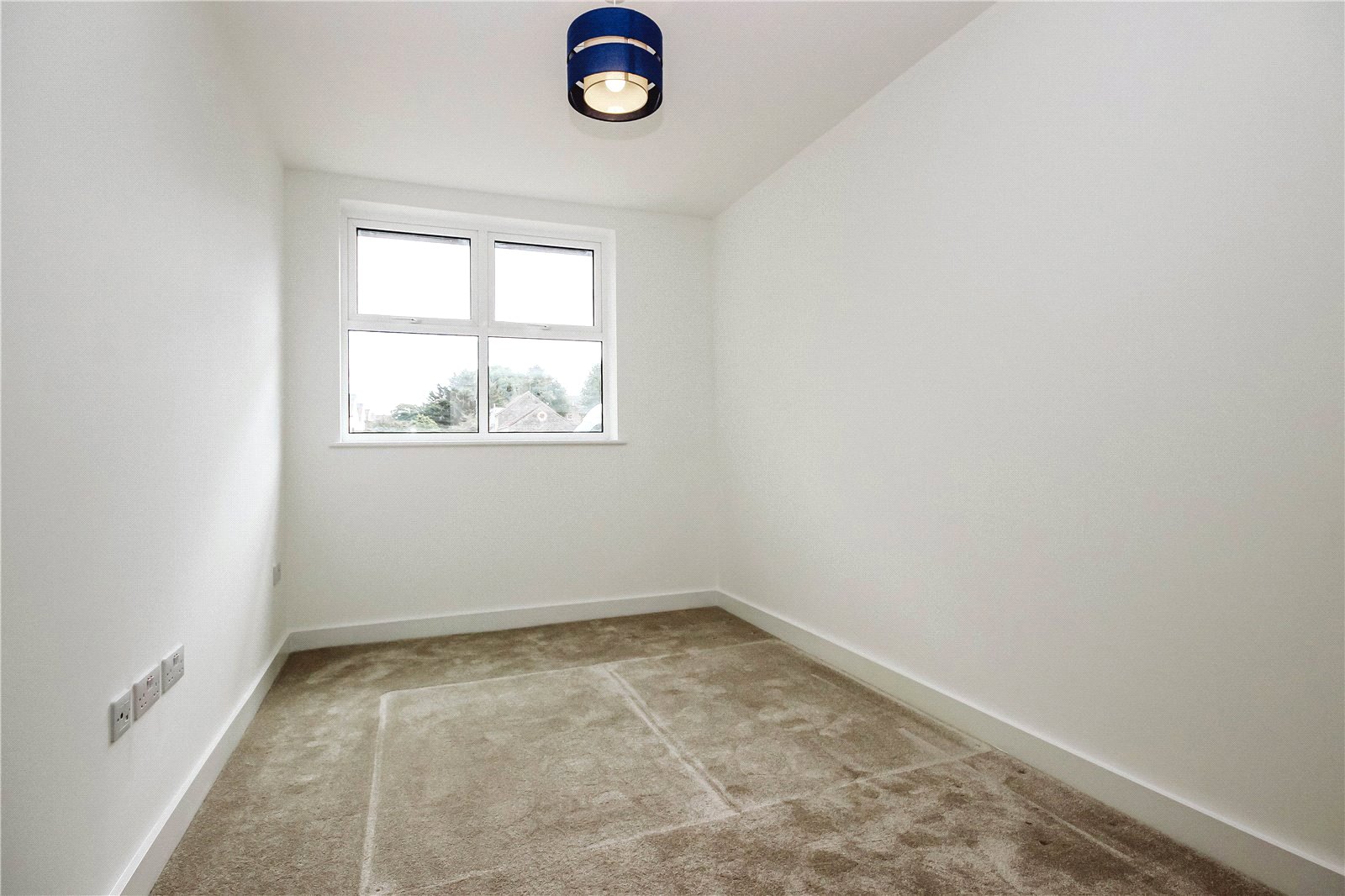 2 bedroom Flat to let in Weston-super-Mare