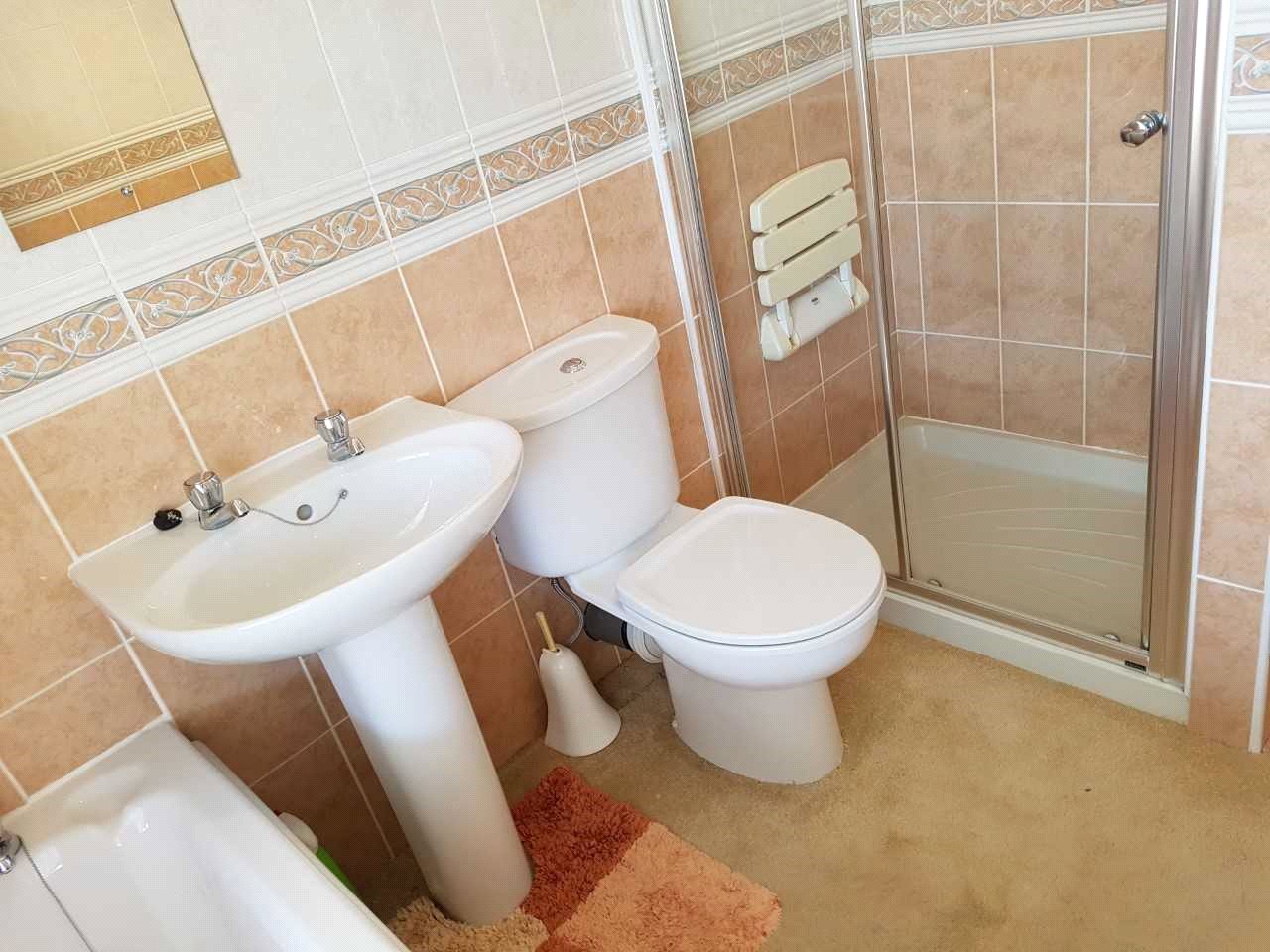 3 bedroom House to let in Highbridge, Somerset