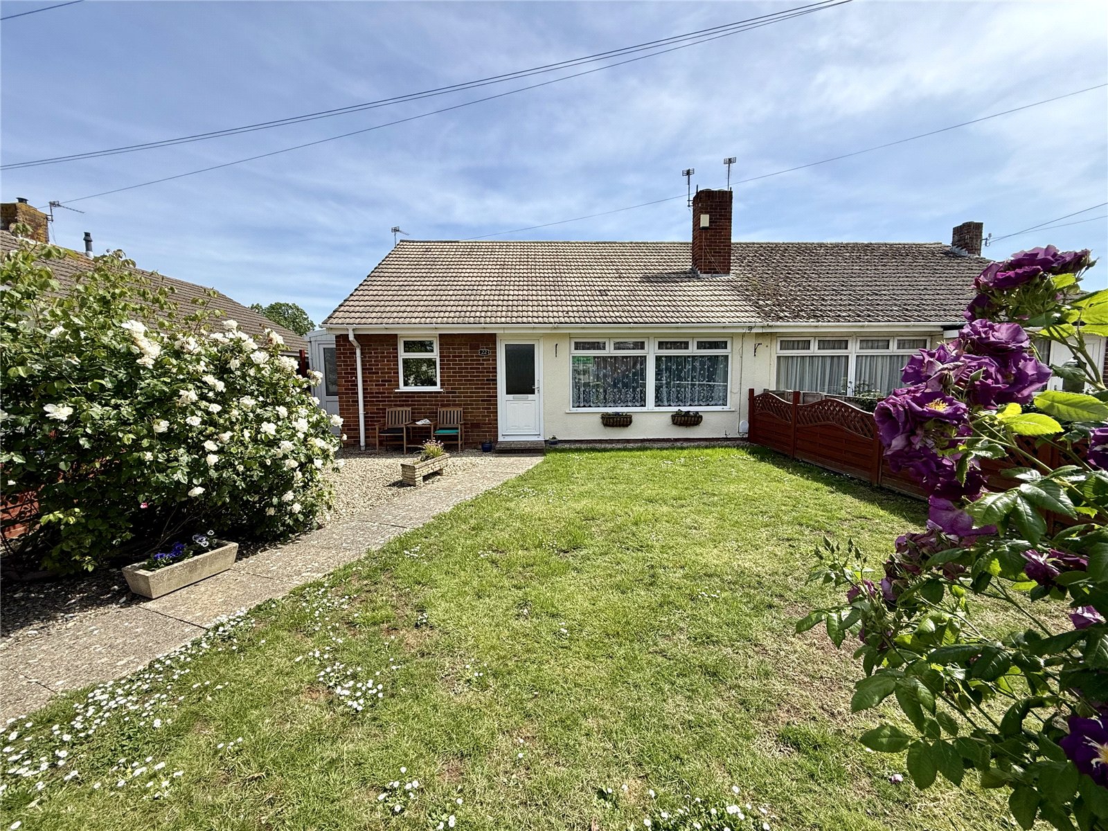 2 bedroom Bungalow for sale in Highbridge, Somerset