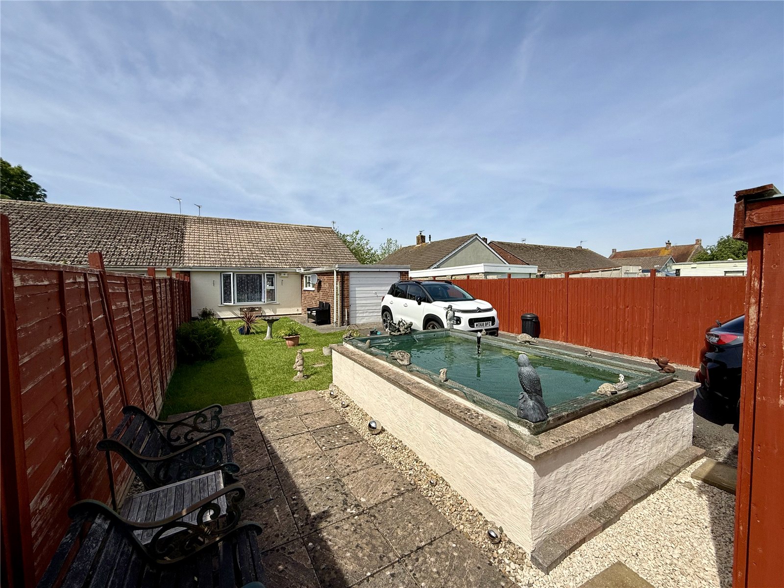 2 bedroom Bungalow for sale in Highbridge, Somerset