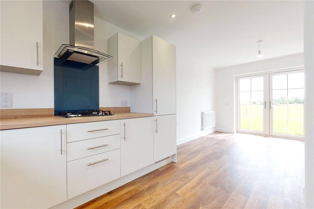 4 bedroom House for sale in Lympsham, Somerset