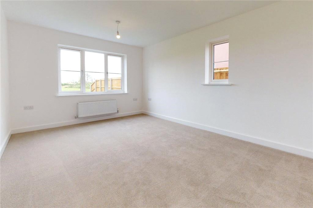 4 bedroom House for sale in Lympsham, Somerset