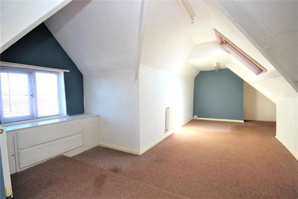 3 bedroom Flat for sale in Burnham On Sea, Somerset