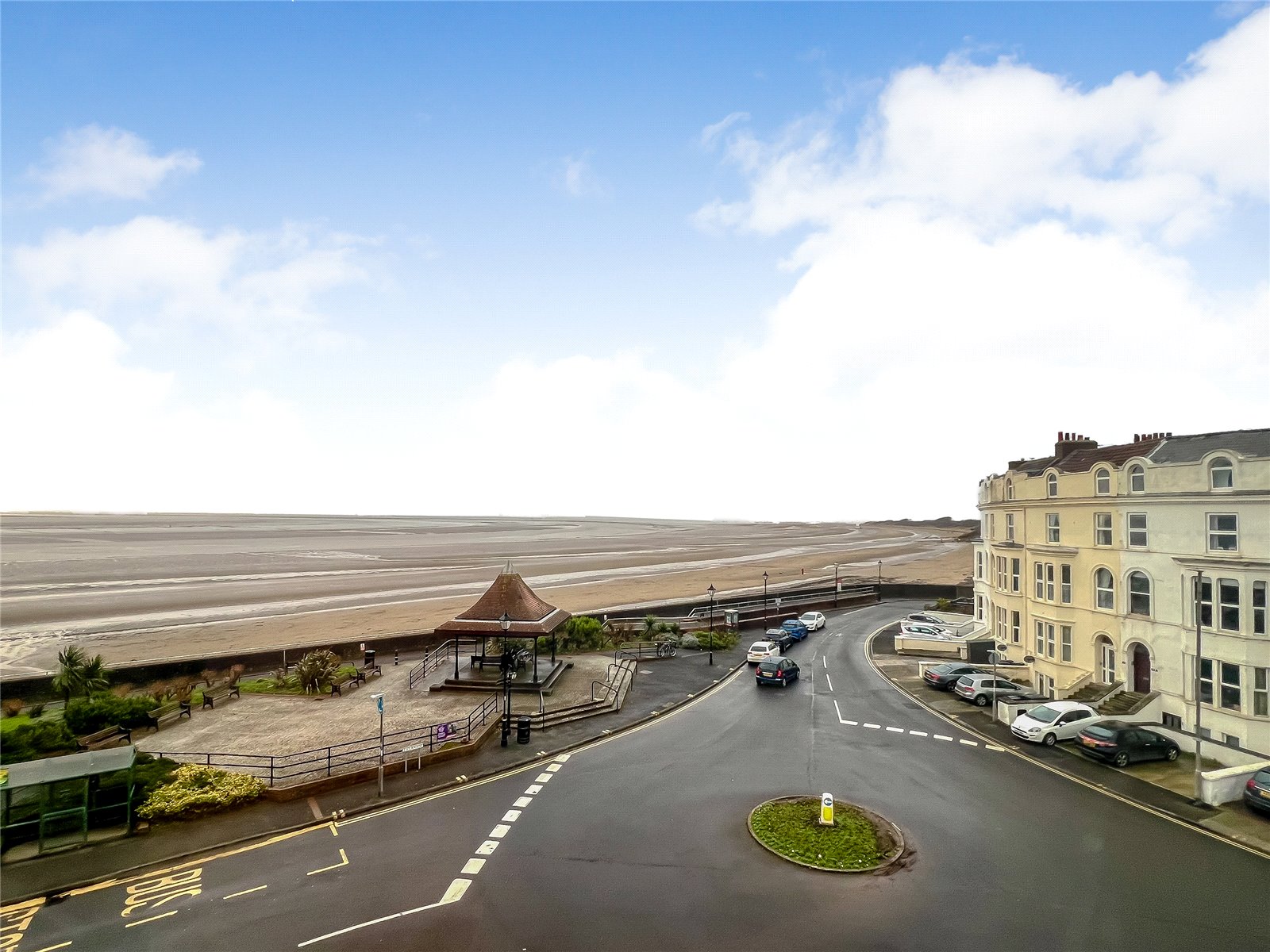 3 bedroom Flat for sale in Burnham on Sea, Somerset