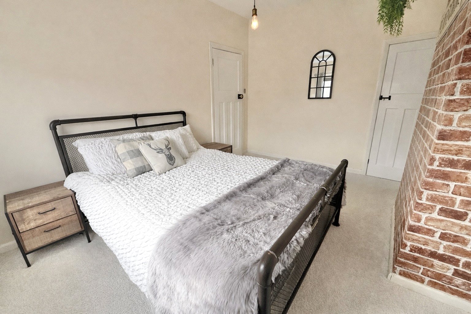 3 bedroom House for sale in Brent Knoll, Somerset