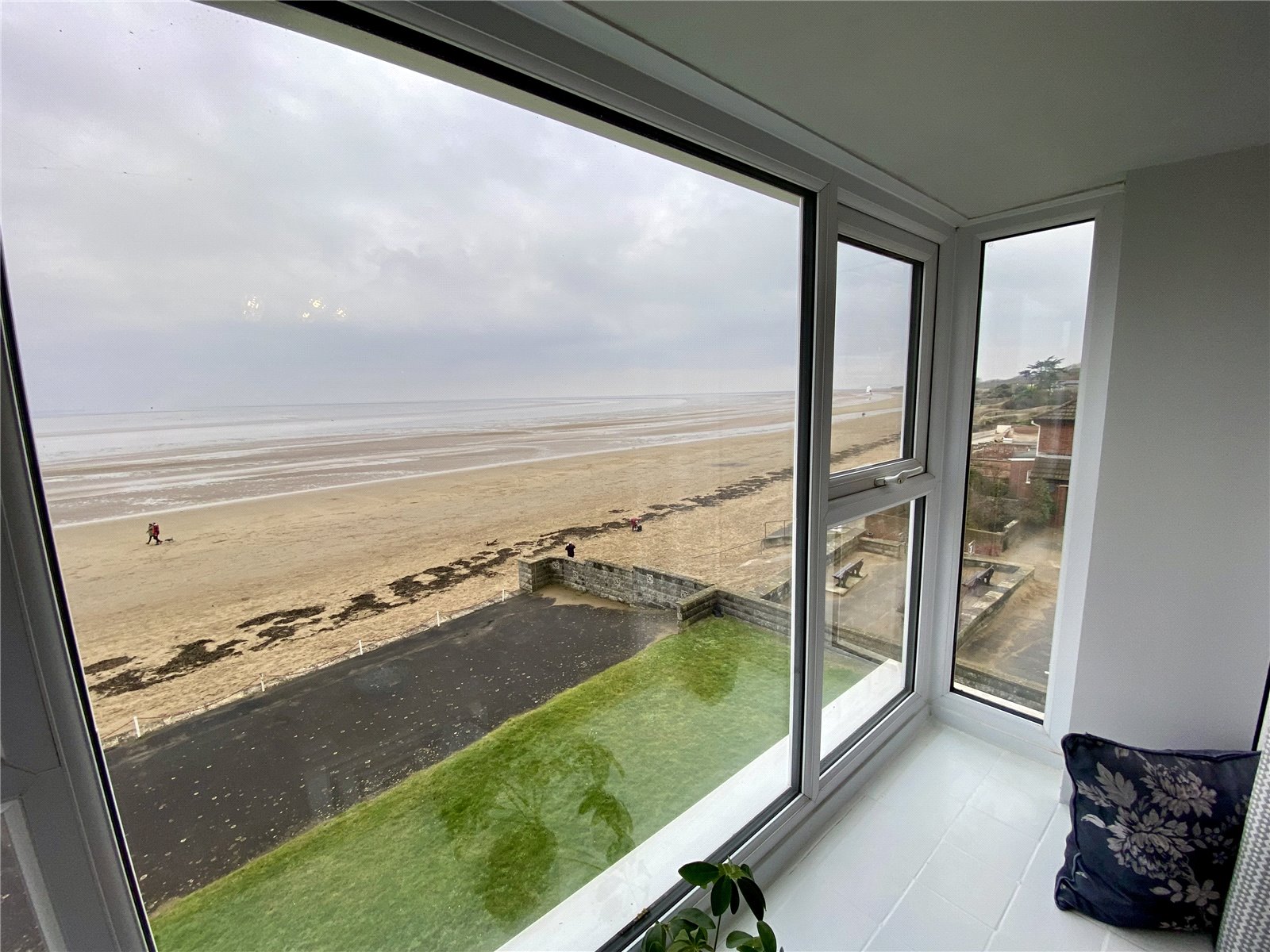 2 bedroom Flat for sale in Burnham on Sea, Somerset