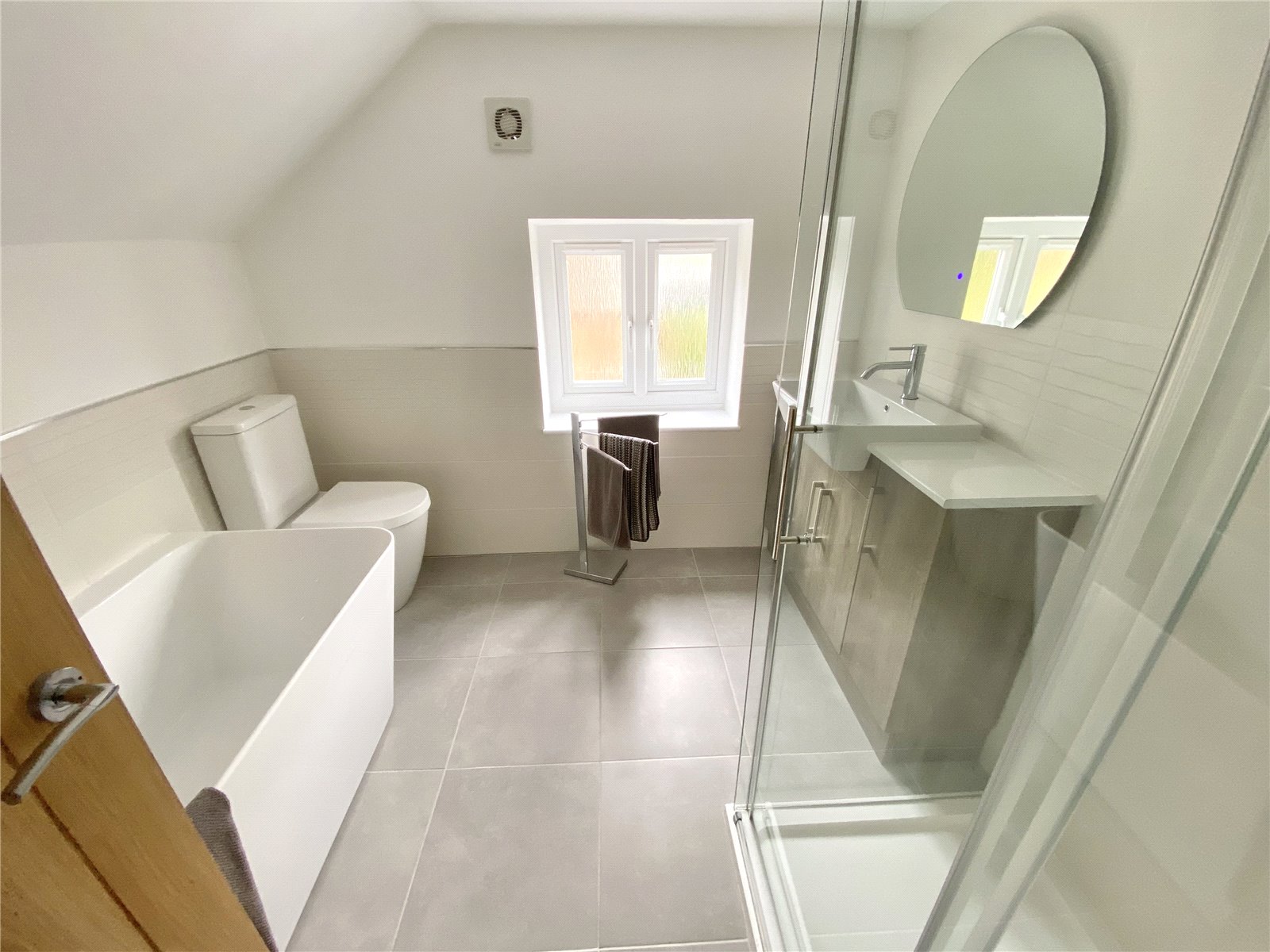 4 bedroom House for sale in Brent Knoll, Somerset