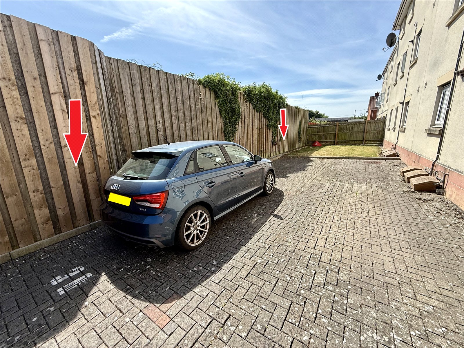 2 bedroom Flat for sale in Highbridge, Somerset