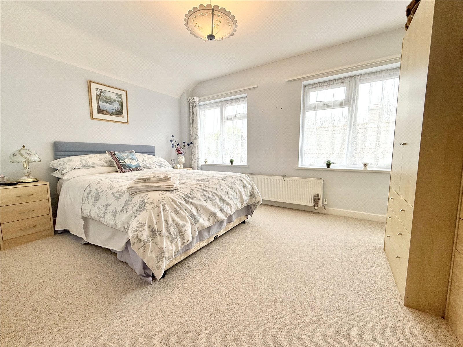 4 bedroom Bungalow for sale in Burnham On Sea, Somerset