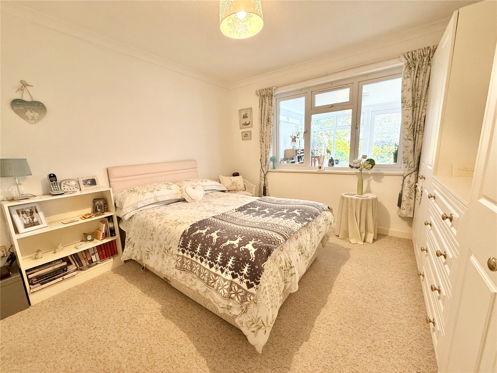 4 bedroom Bungalow for sale in Burnham On Sea, Somerset