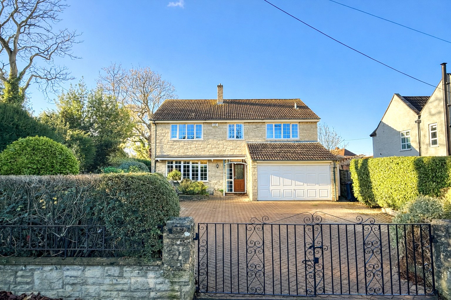 4 bedroom House for sale in Brent Knoll, Somerset
