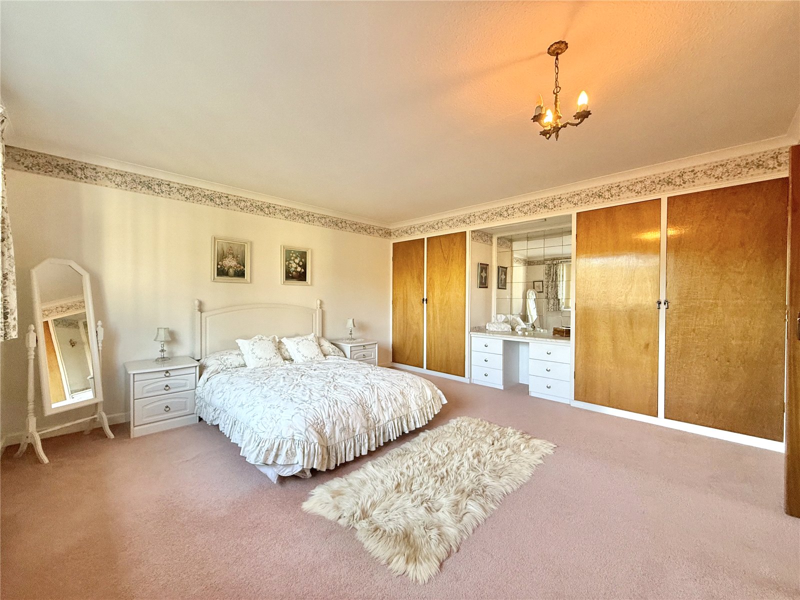 4 bedroom House for sale in Brent Knoll, Somerset