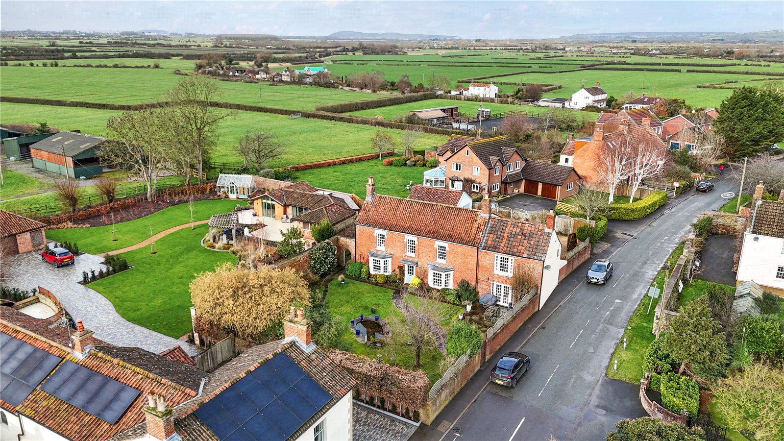 6 bedroom House for sale in Brent Knoll, Somerset