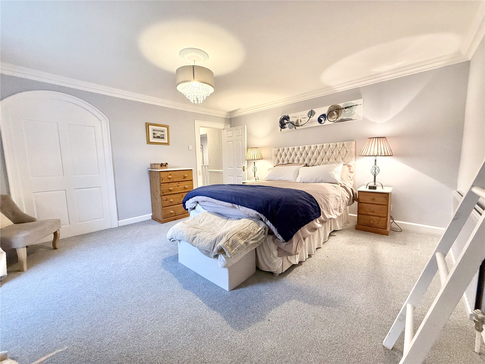 6 bedroom House for sale in Brent Knoll, Somerset