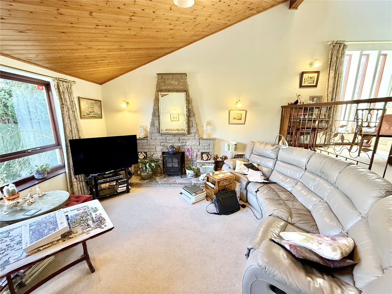 5 bedroom House for sale in Kewstoke Road, Kewstoke