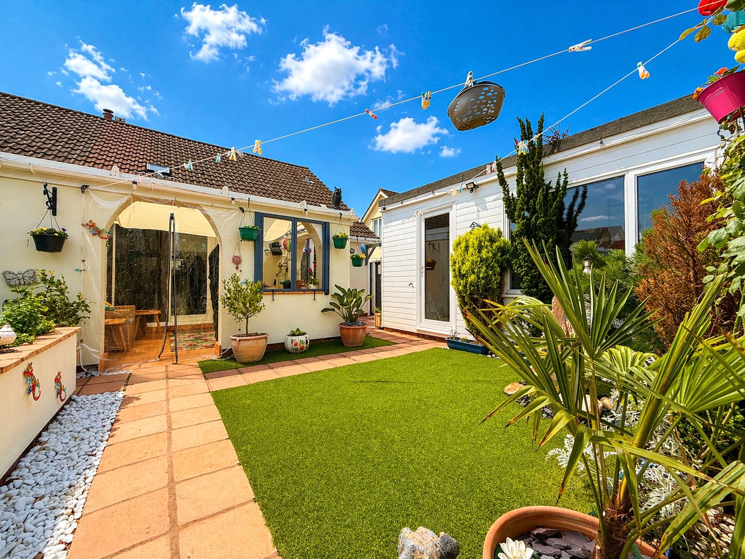 2 bedroom Bungalow for sale in Burnham on Sea, Somerset