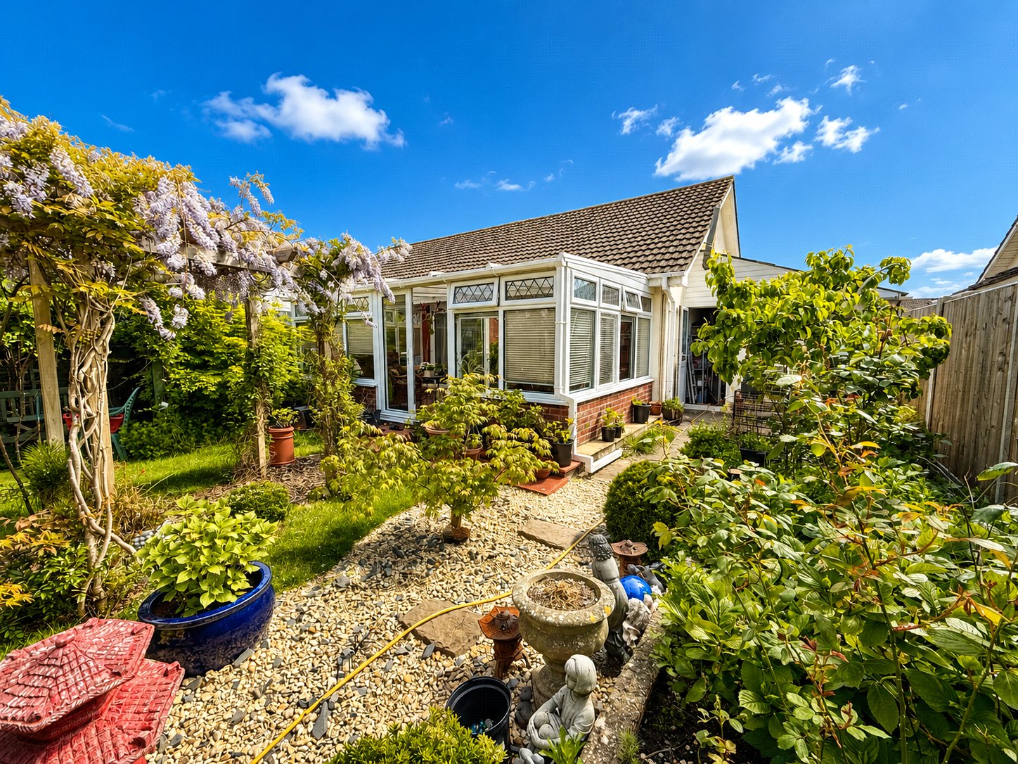 2 bedroom Bungalow for sale in Burnham On Sea, Somerset