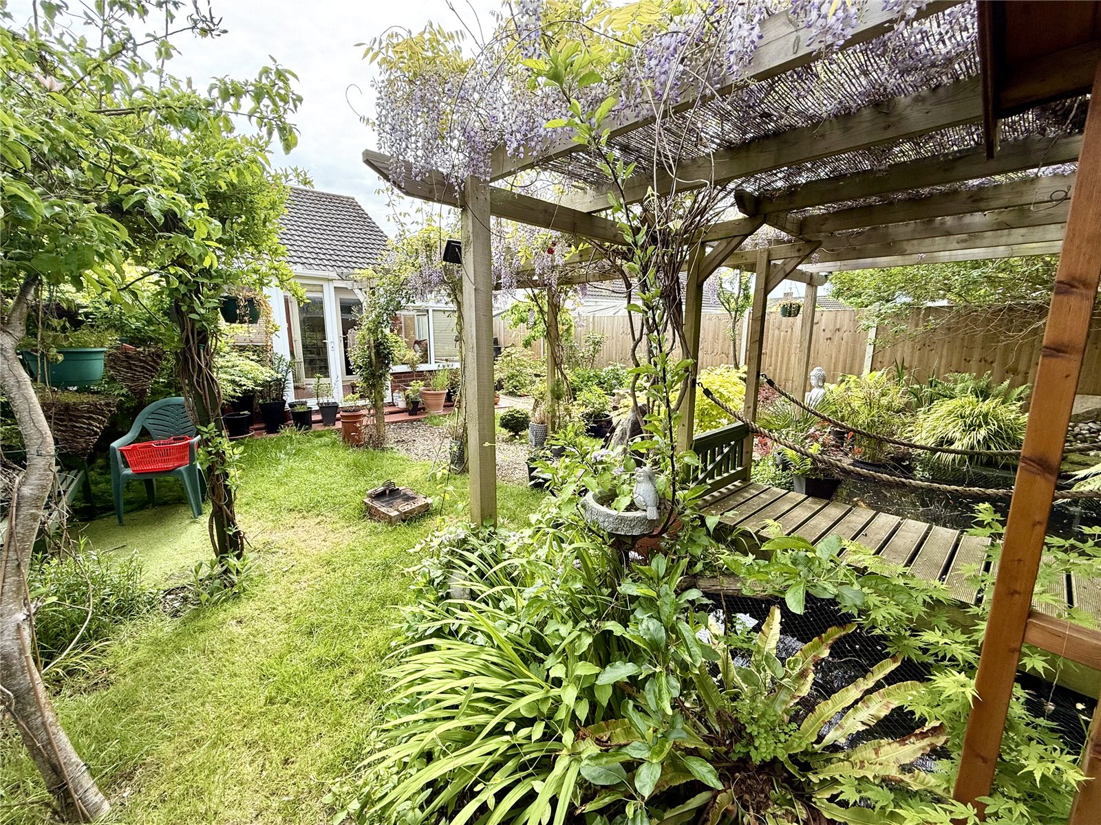 2 bedroom Bungalow for sale in Burnham On Sea, Somerset